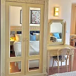 Lejlighed Sh Holidays & Health Beach-apartments