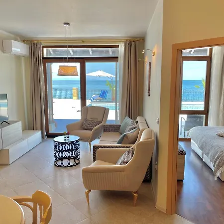 Sh Holidays & Health Beach-apartments سوزوبول