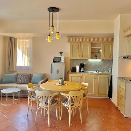 Апартаменты Sh Holidays & Health Beach-apartments *