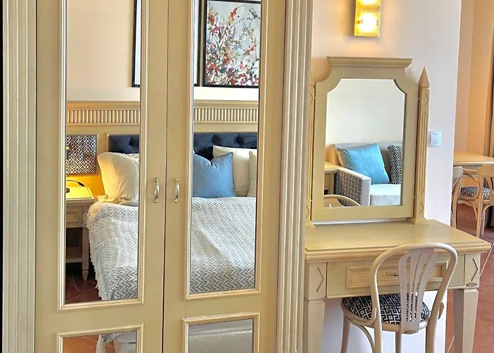 Апартамент Sh Holidays & Health Beach-apartments